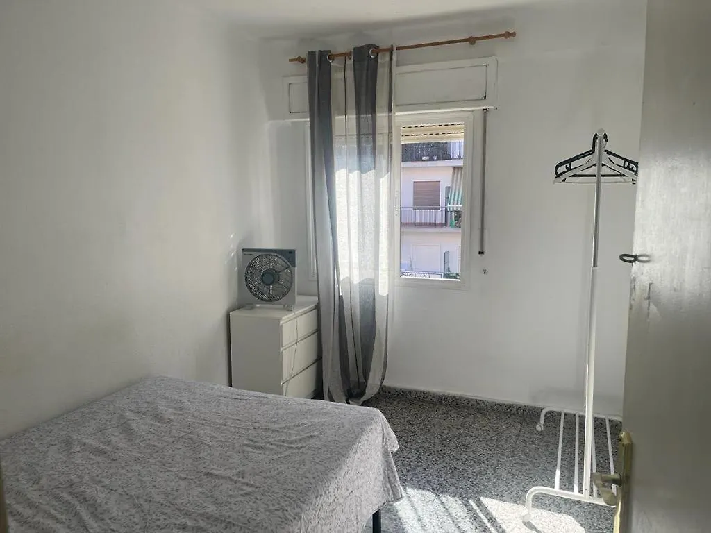 Apartamento De Habitaciones Privadas En El Centro De Màlaga 0*,