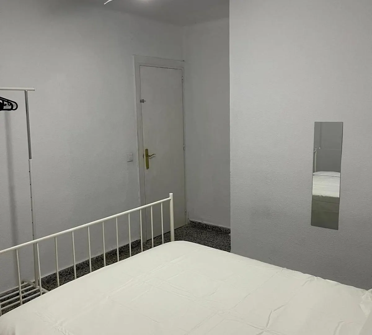 Apartamento De Habitaciones Privadas En El Centro De Màlaga