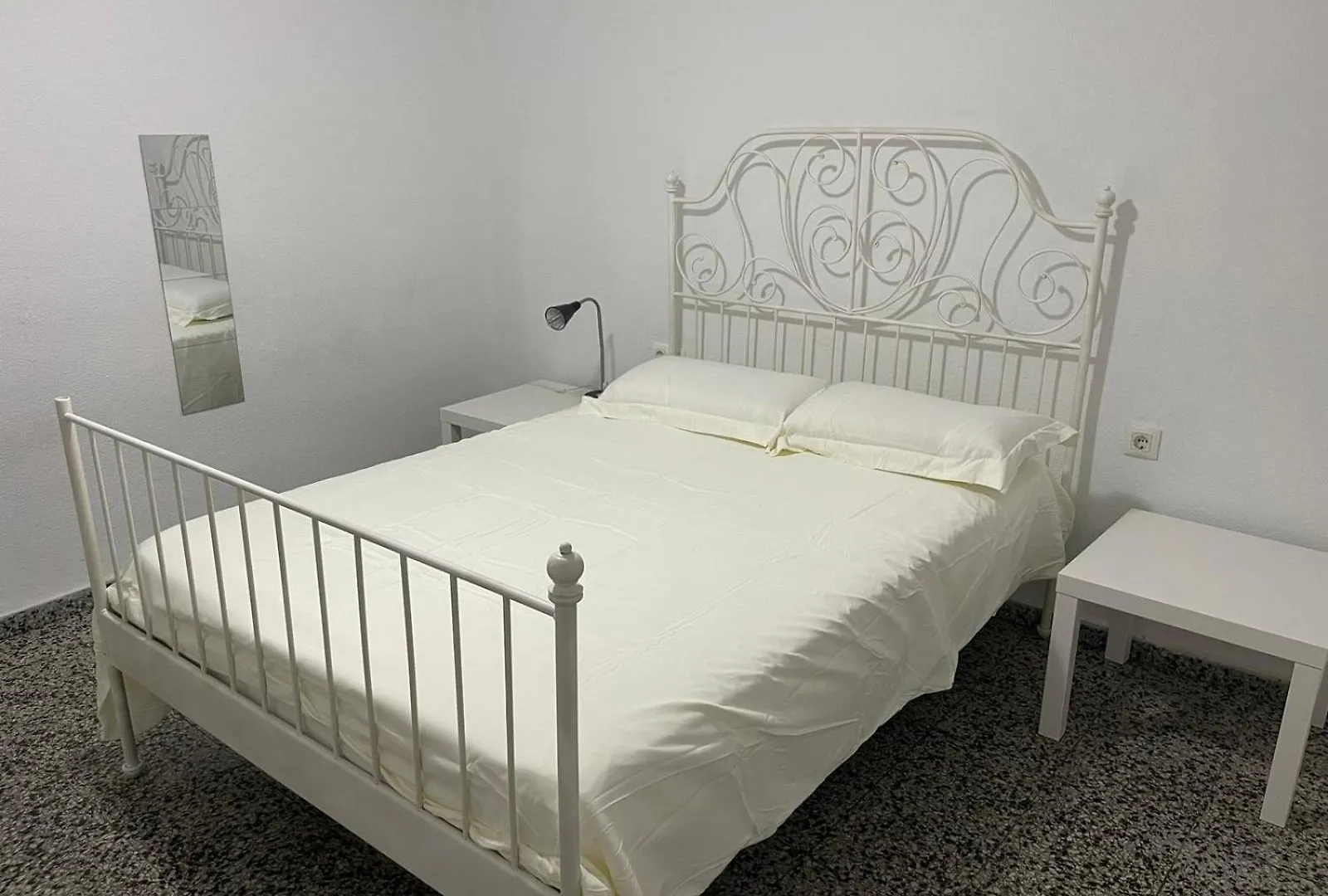 Apartamento De Habitaciones Privadas En El Centro De Malaga 0*,  Spain